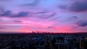美しい琴似の空！ピンク色に染まる朝焼け